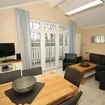 Haus Blick Zur 15 Mit Gratis Sauna- Und Schwimmbadnutzung Im Ahoi Sellin Goehren (Ruegen)