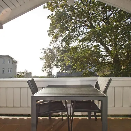 Mit Meerblick, Gratis Nutzung Vom Ahoi Erlebnisbad Und Sauna In Sellin - Haus Blick Zur 15 Apartament *