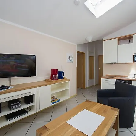 Haus Blick Zur 15 Mit Gratis Sauna- Und Schwimmbadnutzung Im Ahoi Sellin