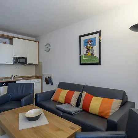 Haus Blick Zur 15 Mit Gratis Sauna- Und Schwimmbadnutzung Im Ahoi Sellin * Goehren (Ruegen)