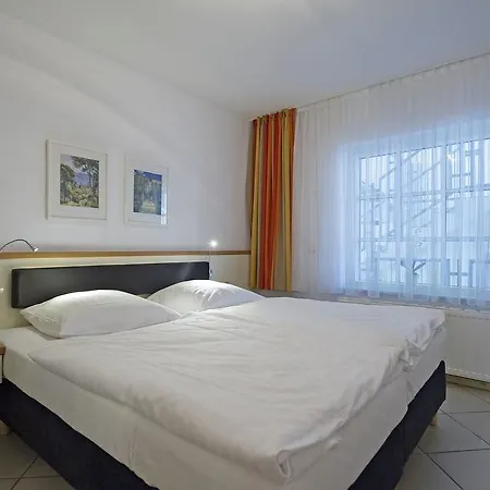 Haus Blick Zur 15 Mit Gratis Sauna- Und Schwimmbadnutzung Im Ahoi Sellin Goehren (Ruegen)