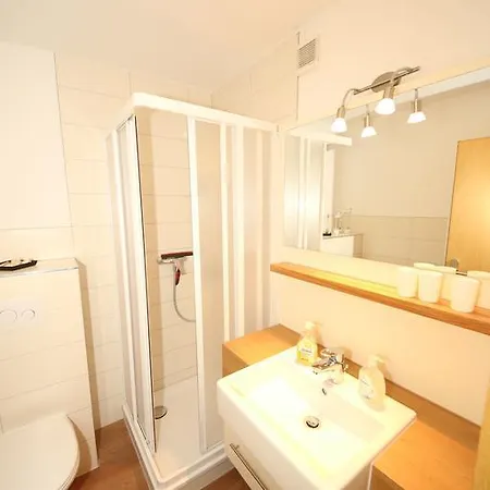 Haus Blick Zur 15 Mit Gratis Sauna- Und Schwimmbadnutzung Im Ahoi Sellin *