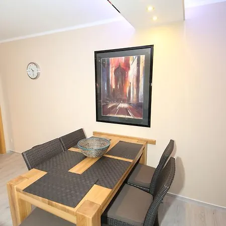 Haus Blick Zur 15 Mit Gratis Sauna- Und Schwimmbadnutzung Im Ahoi Sellin * Goehren (Ruegen)