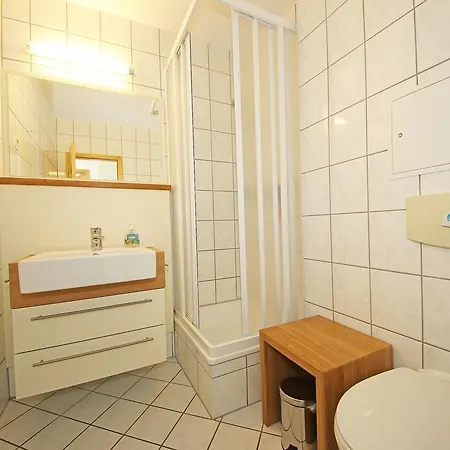 Haus Blick Zur 15 Mit Gratis Sauna- Und Schwimmbadnutzung Im Ahoi Sellin